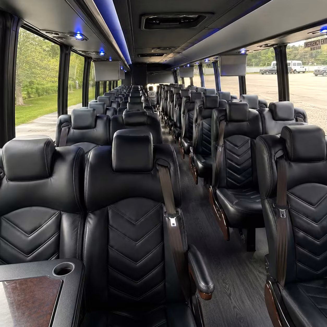 chesapeake 35 passenger minibus rental