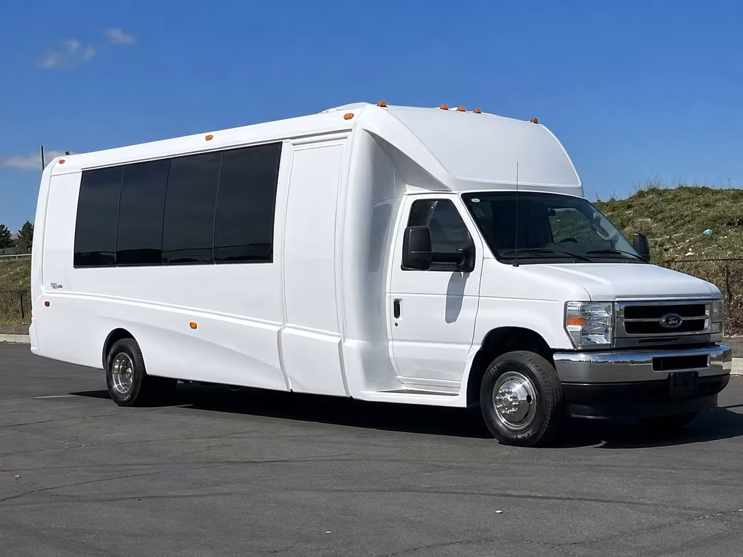 chesapeake prom venues are spread out a party bus handles every stop