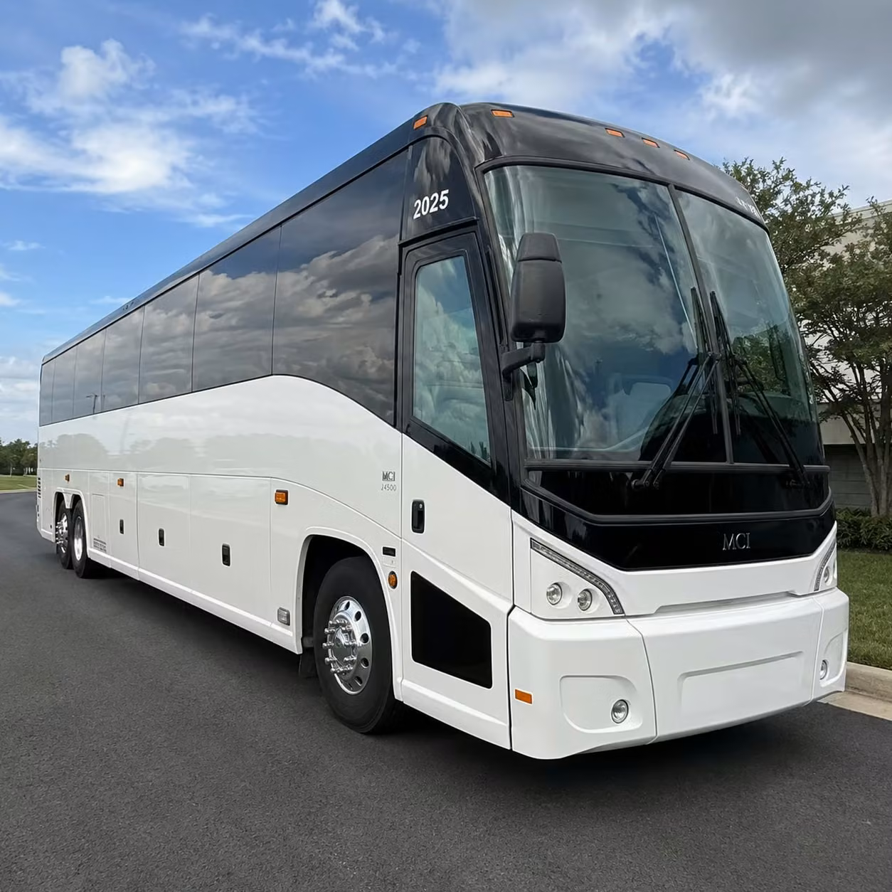 employee shuttle services in chesapeake that keep your team moving