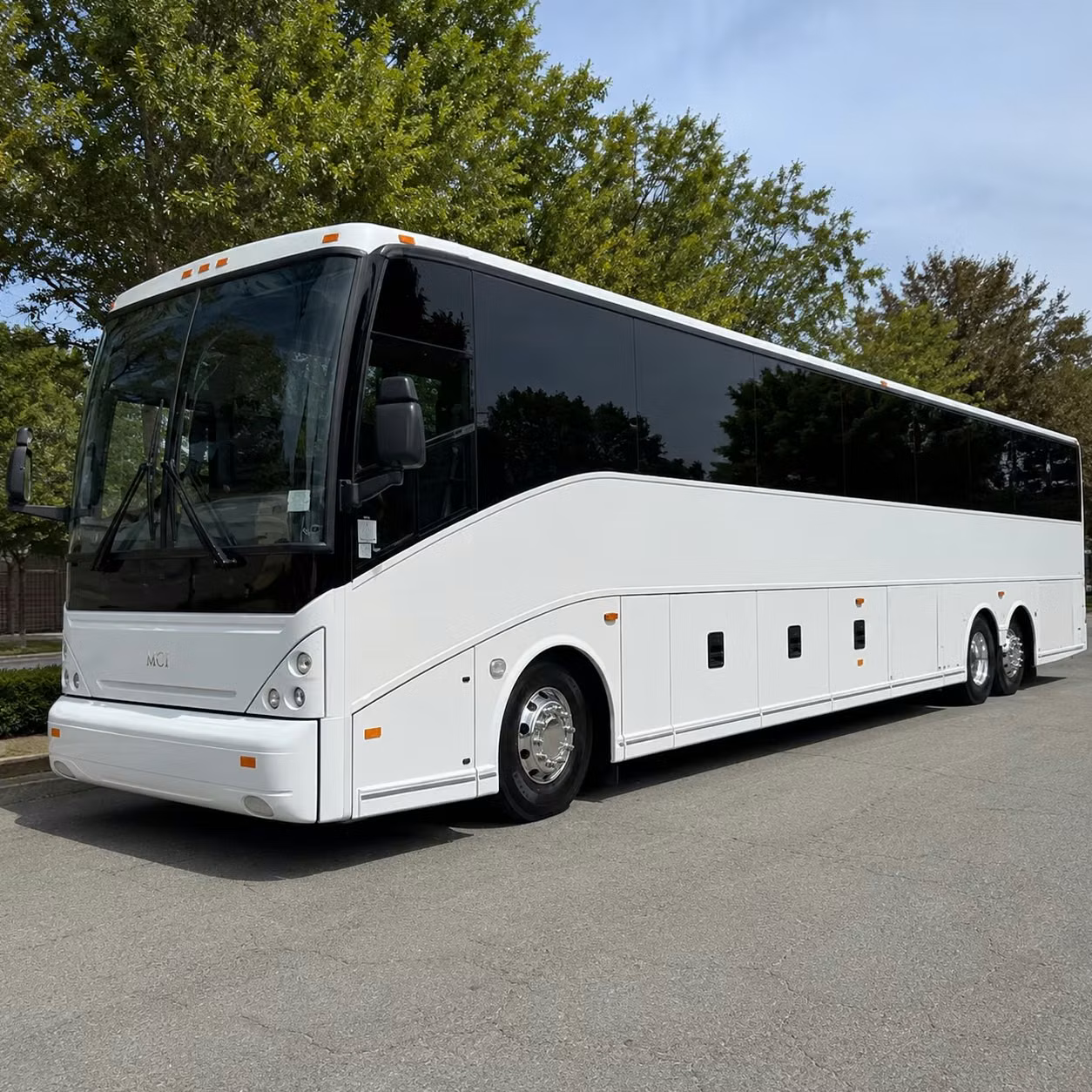 school and sports groups heading to the airport from chesapeake can book in minutes